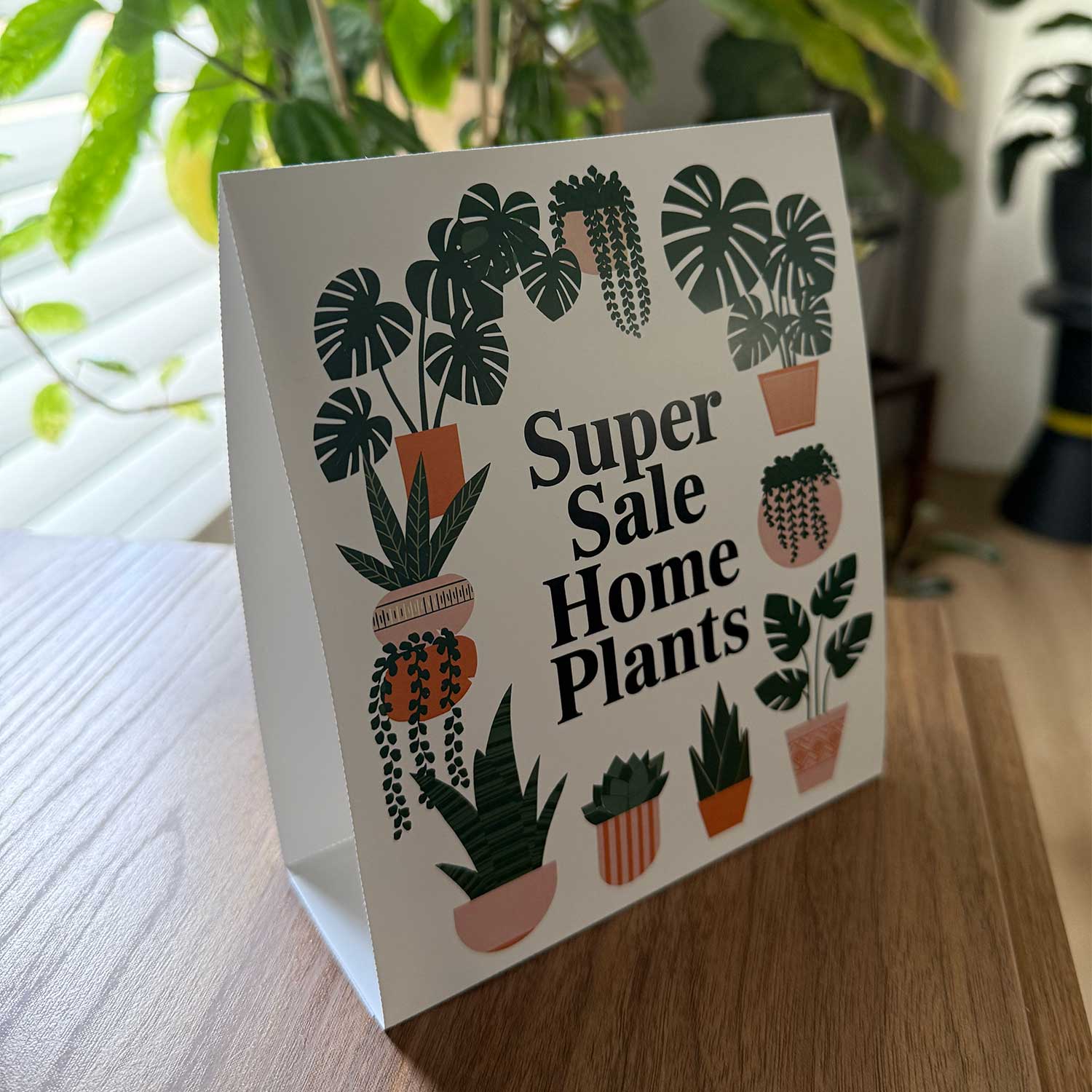 REVLAR® Die-Cut Table Tents (50 Sheets)